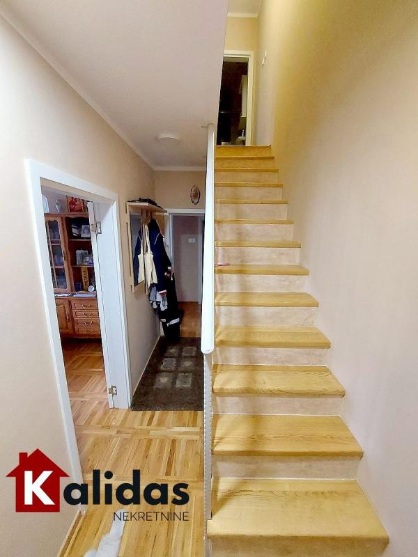 Slika 10 - Stan,NOVI SAD,BULEVAR EVROPE,kv: 99, € 185400, ID: 1008642