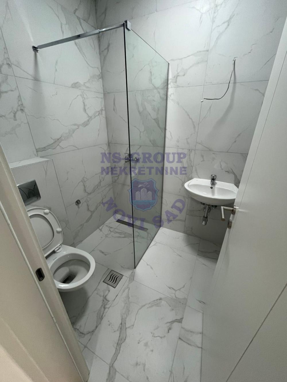 Slika 0 - Prodaja stana, 94m2, Avijatičarsko naselje Novi Sad, sa terasom, ima lift