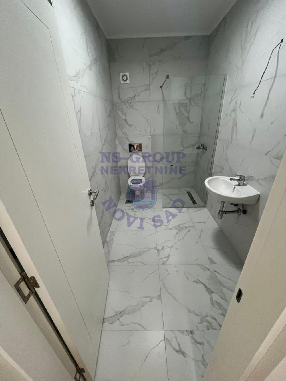 Slika 3 - Prodaja stana, 94m2, Avijatičarsko naselje Novi Sad, sa terasom, ima lift