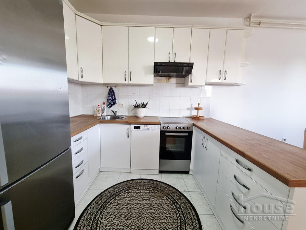 Slika 5 - Stan,NOVI SAD,CENTAR,kv: 100.00, € 390000, ID: 1065306