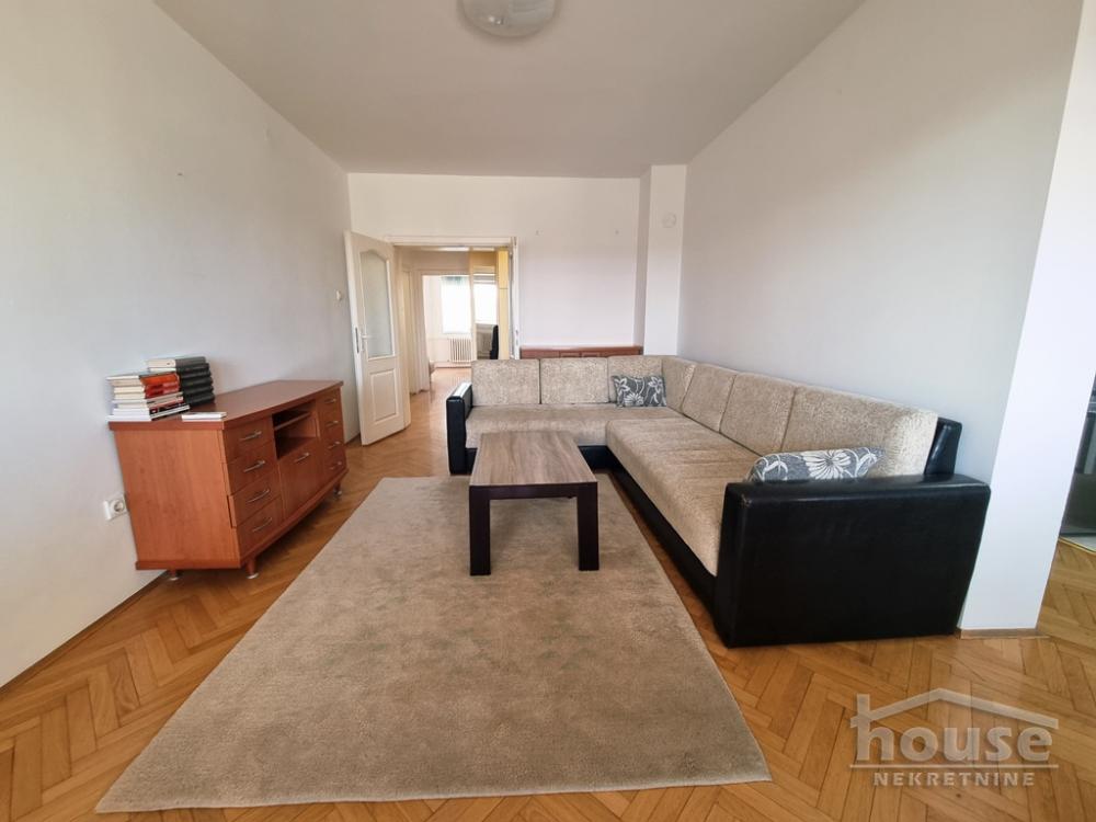 Slika 2 - Stan,NOVI SAD,CENTAR,kv: 100.00, € 390000, ID: 1065306
