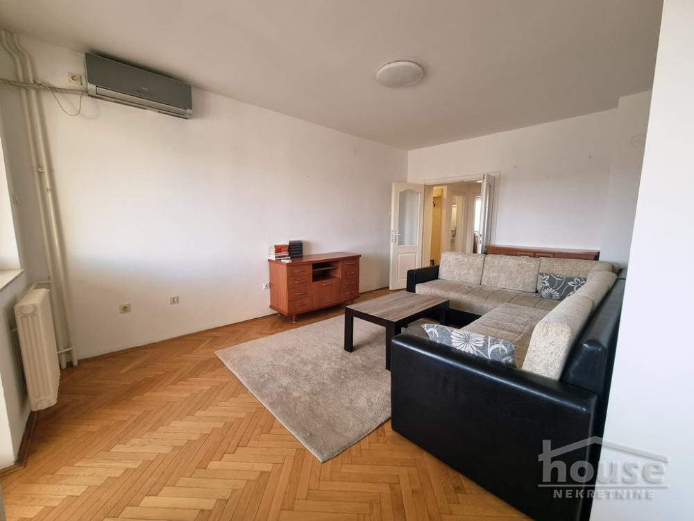 Slika 1 - Stan,NOVI SAD,CENTAR,kv: 100.00, € 390000, ID: 1065306