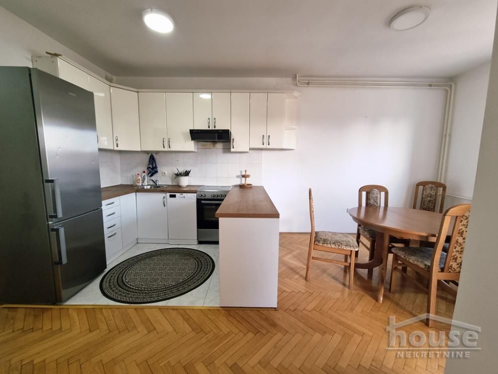 Slika 3 - Stan,NOVI SAD,CENTAR,kv: 100.00, € 390000, ID: 1065306