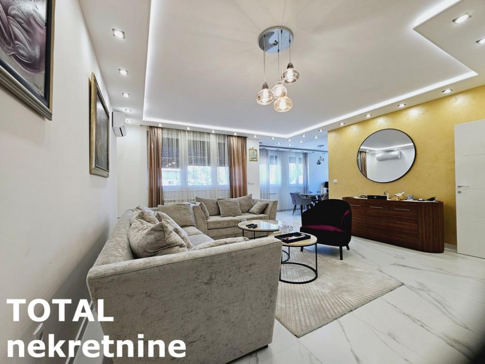 Slika 5 - Stan,NOVI SAD,SAJAM,kv: 149.00, € 480000, ID: 1102386