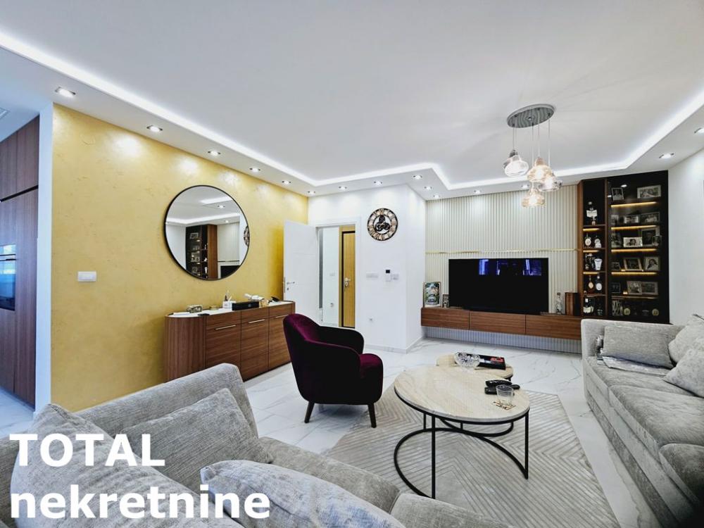 Slika 3 - Stan,NOVI SAD,SAJAM,kv: 149.00, € 480000, ID: 1102386