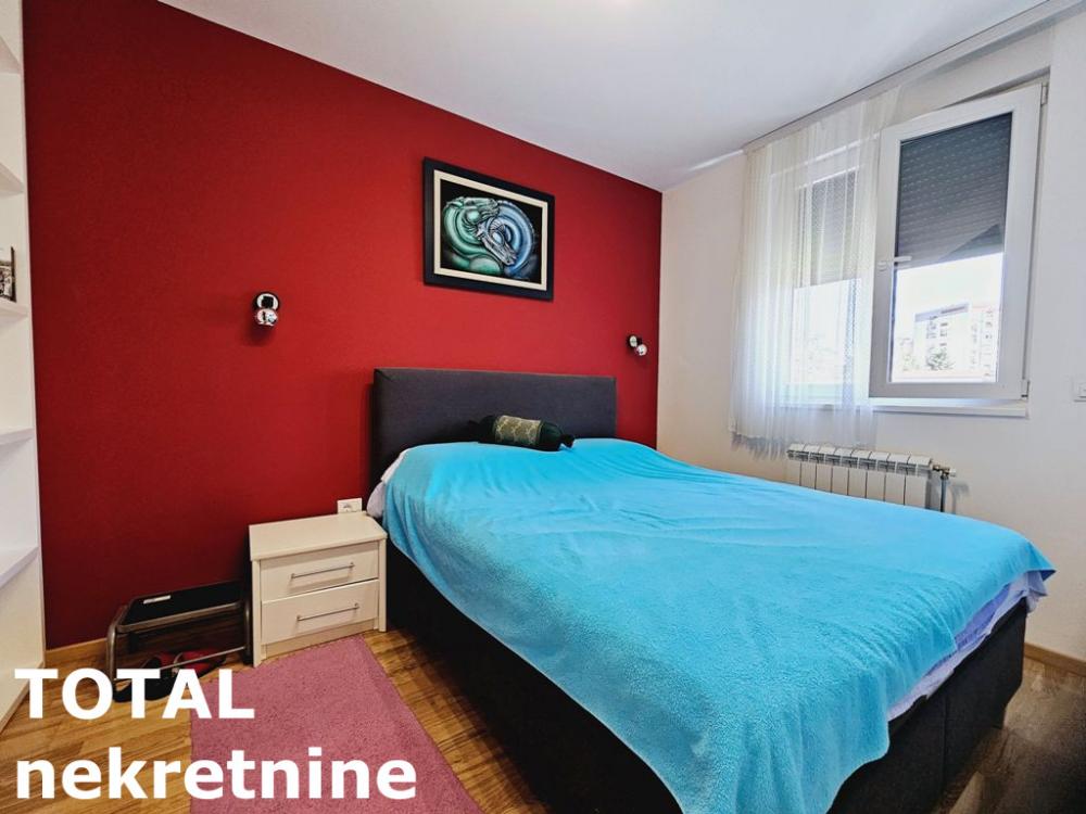 Slika 11 - Stan,NOVI SAD,SAJAM,kv: 149.00, € 480000, ID: 1102386