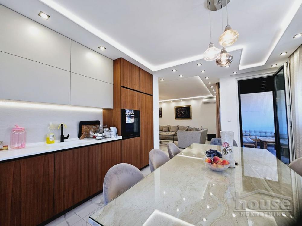 Slika 6 - Stan,NOVI SAD,SAJAM,kv: 149.00, € 480000, ID: 1065538