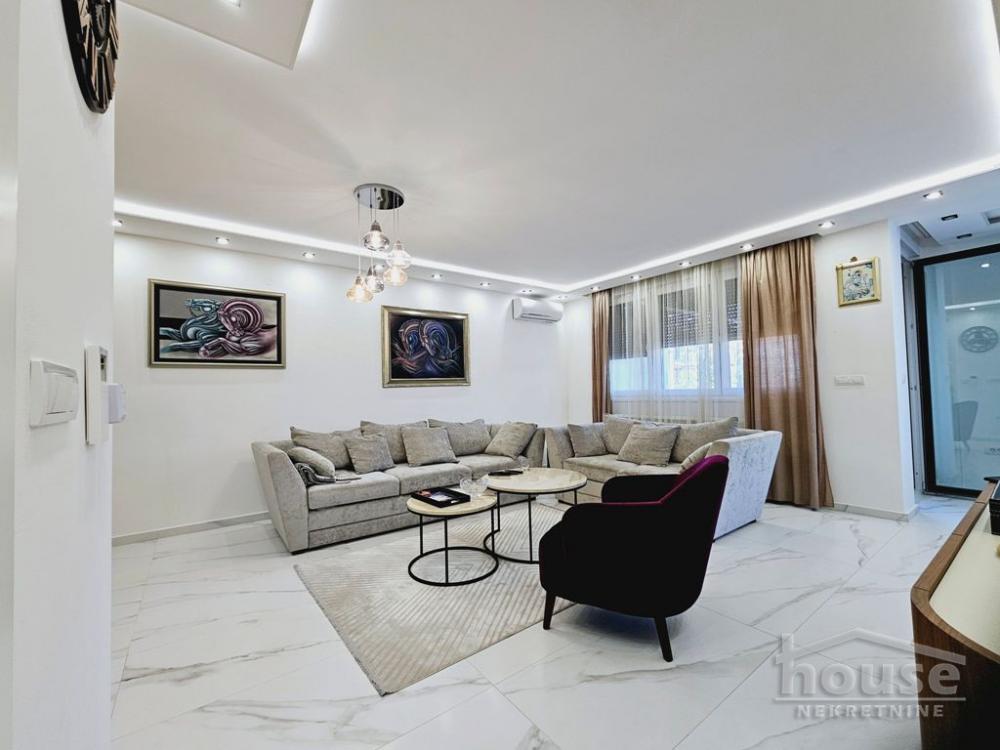 Slika 3 - Stan,NOVI SAD,SAJAM,kv: 149.00, € 480000, ID: 1065538