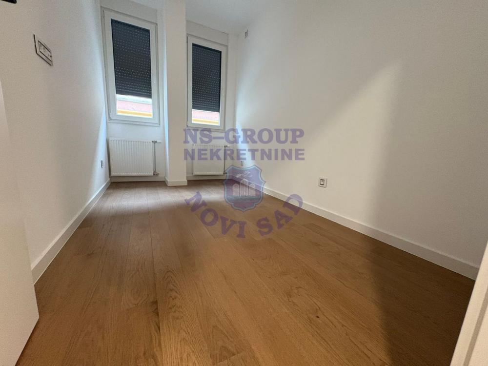 Slika 5 - Odličan trosoban stan na Telepu! 