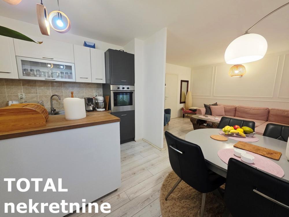 Slika 9 - Stan,NOVI SAD,VETERNIK,kv: 57.00, € 130000, ID: 1102398