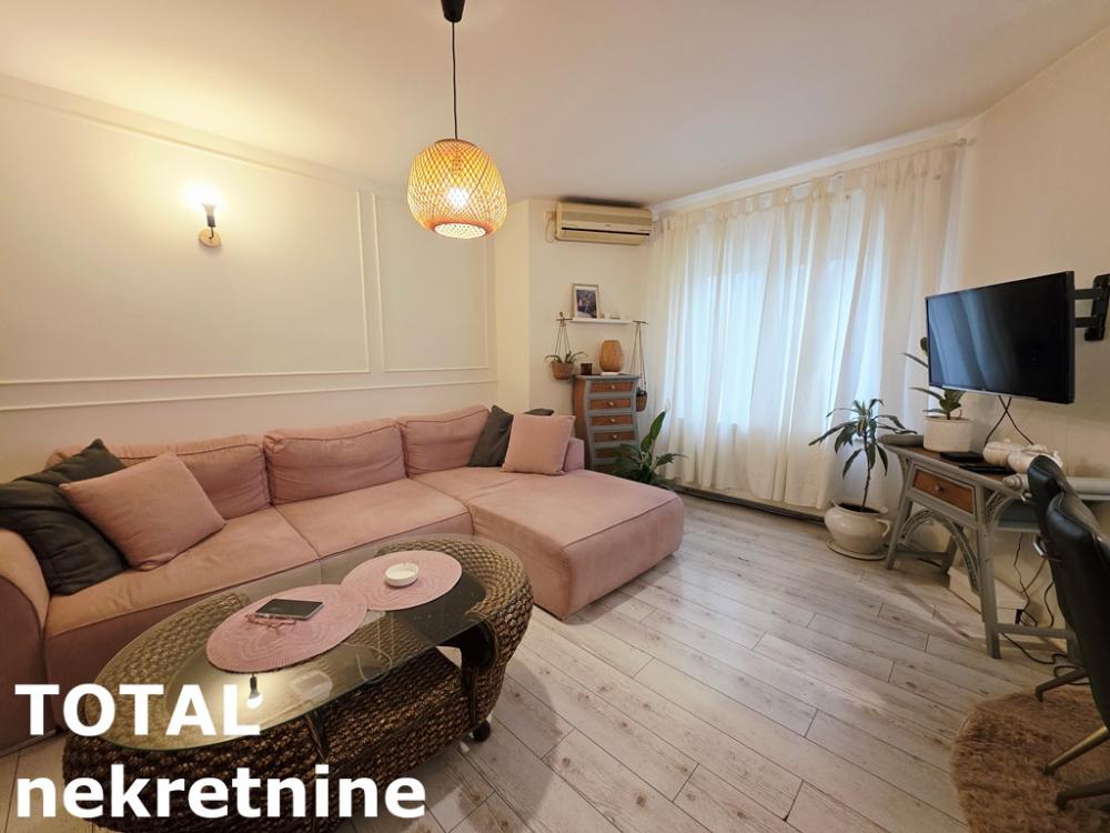 Slika 3 - Stan,NOVI SAD,VETERNIK,kv: 57.00, € 130000, ID: 1102398