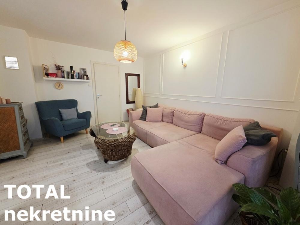 Slika 2 - Stan,NOVI SAD,VETERNIK,kv: 57.00, € 130000, ID: 1102398