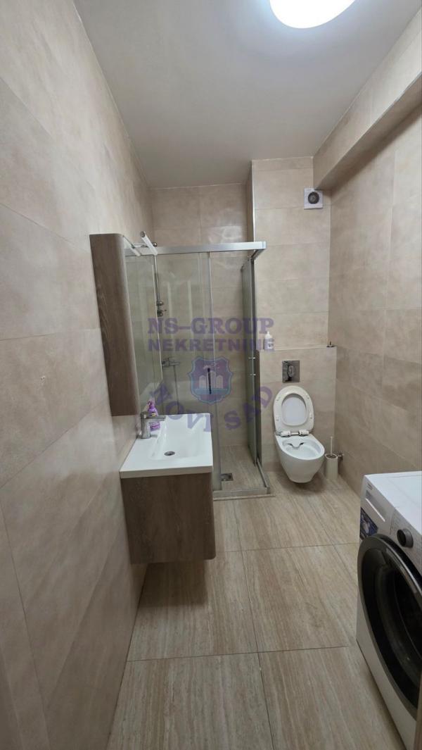 Slika 4 - Prodaja stana, 44m2, Petrovaradin Novi Sad, ima lift