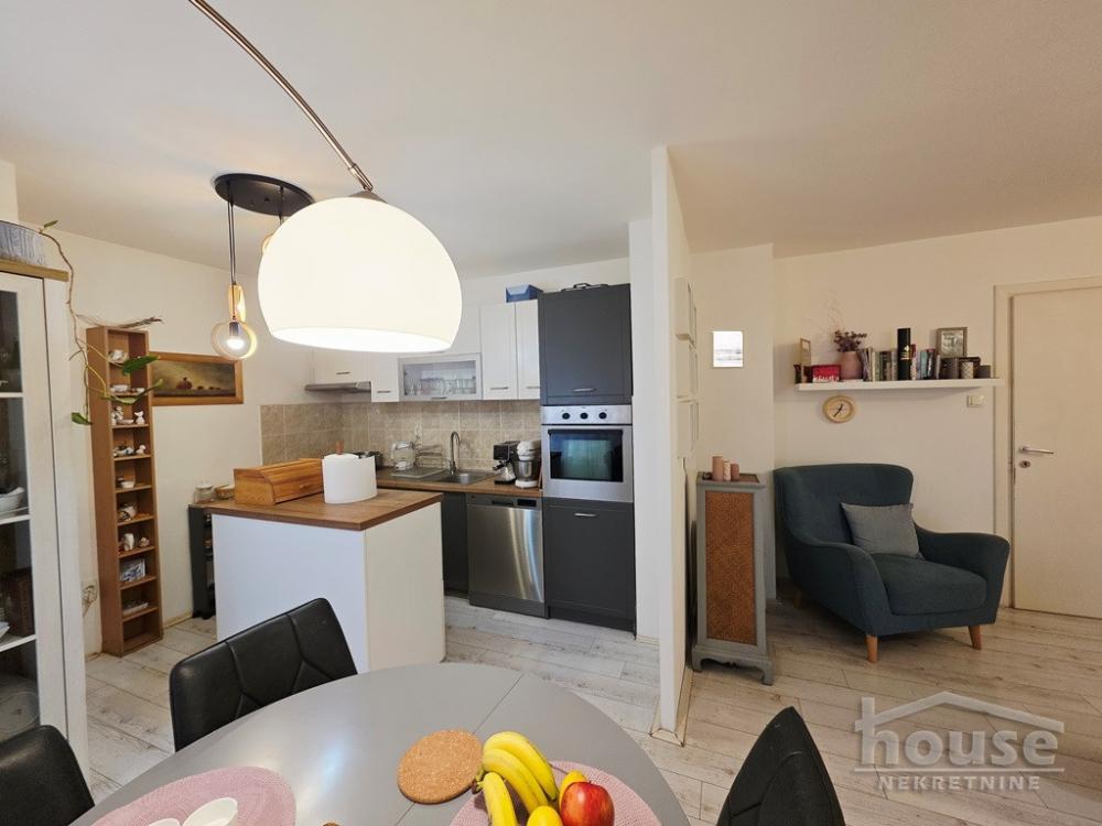 Slika 4 - Stan,NOVI SAD,VETERNIK,kv: 57.00, € 130000, ID: 1065550