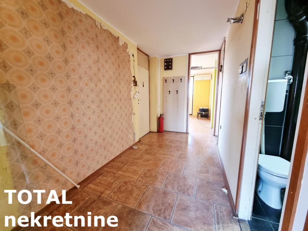 Slika 9 - Stan,NOVI SAD,LIMAN 2,kv: 68.00, € 210000, ID: 1102086