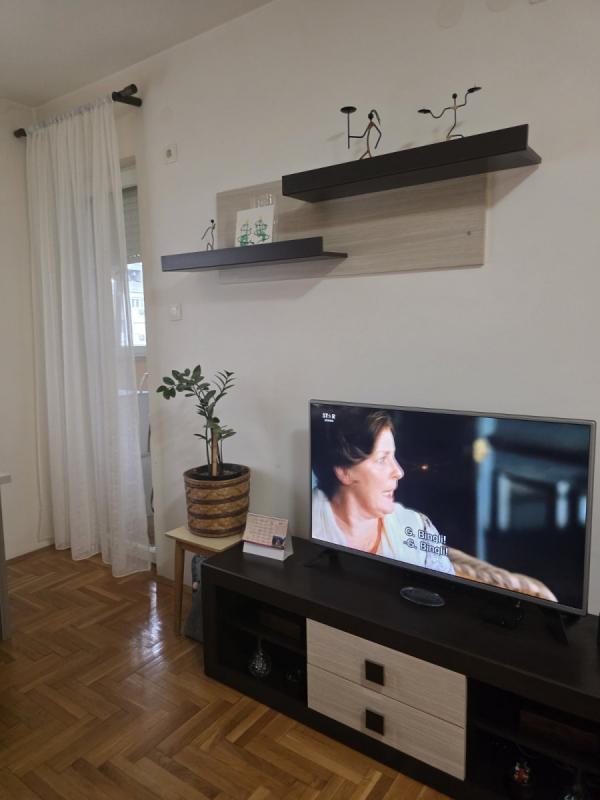 Slika 2 - Stan,NOVI SAD,NOVO NASELJE,kv: 42.00, € 123600, ID: 1059253