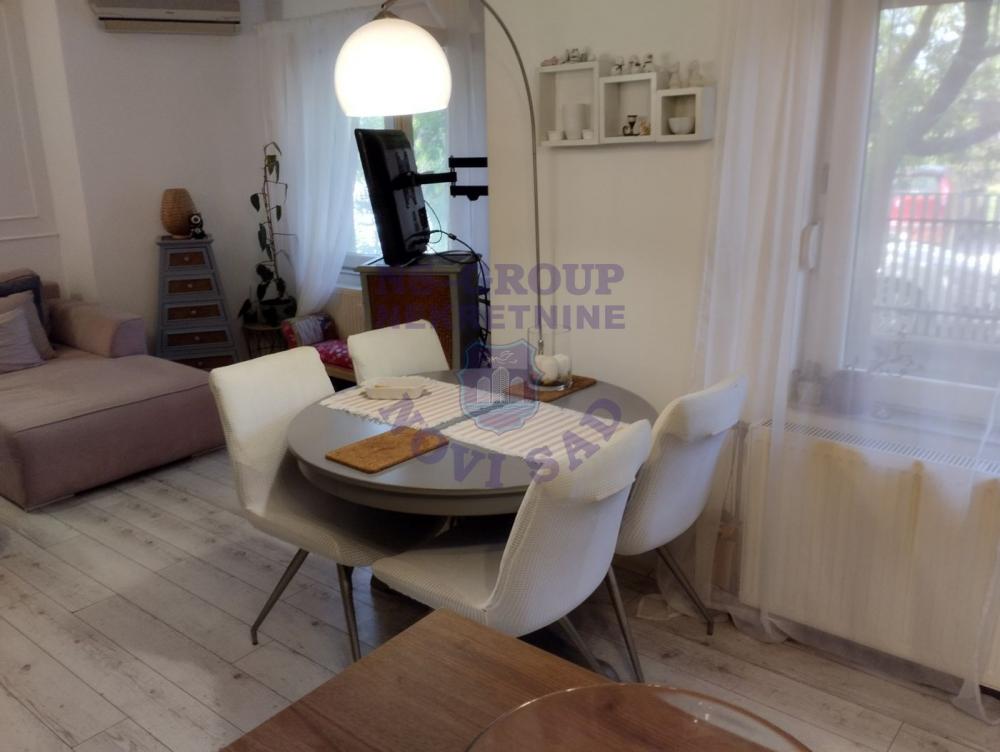 Slika 2 - Dvosoban, 57m2, Lipov gaj Novi Sad Novi Sad, sa terasom, sa parkingom