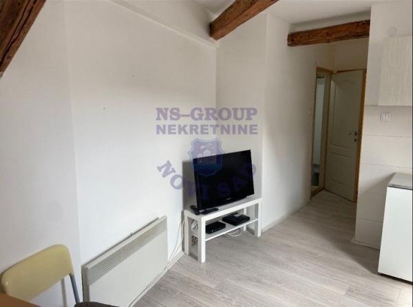 Slika 2 - Odlična garsonjera na Socijalnom