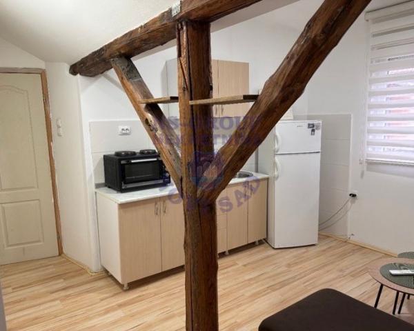 Slika 4 - Odlična garsonjera na Socijalnom, 24m2