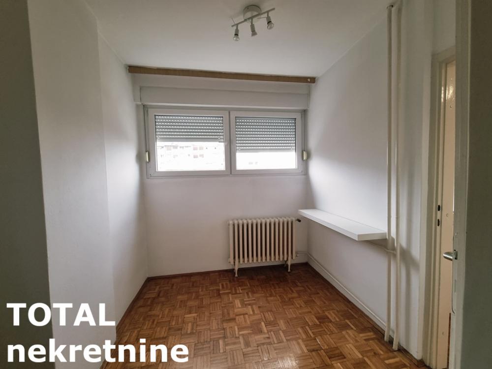 Slika 6 - Stan,NOVI SAD,LIMAN 3,kv: 43.00, € 133000, ID: 1102415