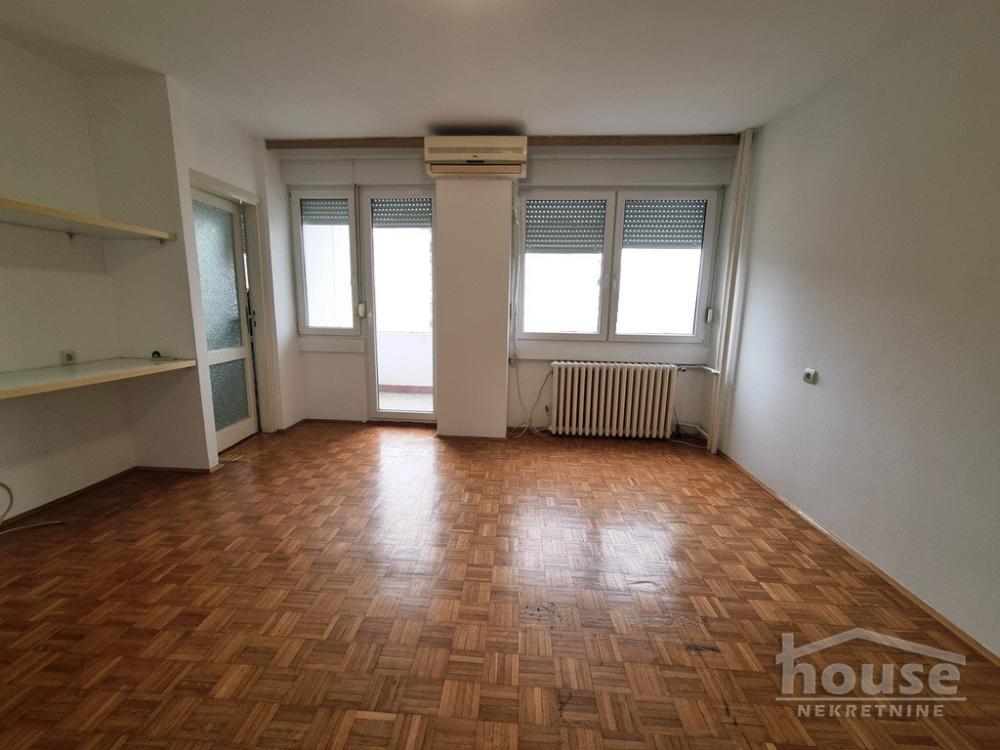 Slika 2 - Stan,NOVI SAD,LIMAN 3,kv: 43.00, € 133000, ID: 1065567