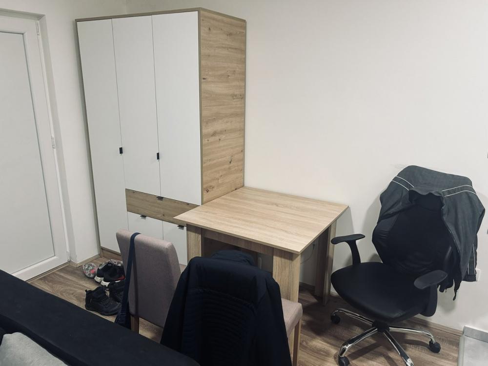 Slika 2 - Stan,NOVI SAD,ADICE,kv: 22.00, € 48400, ID: 1059184