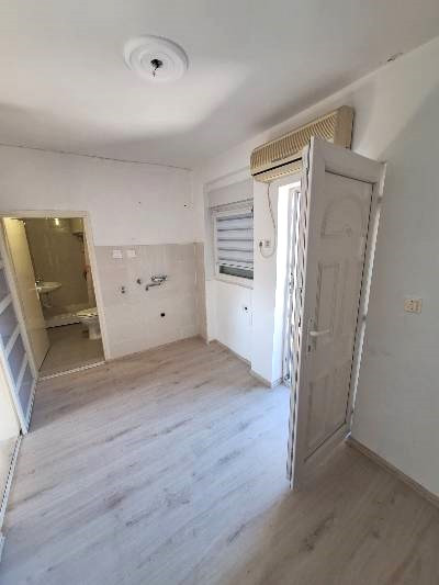 Slika 1 - Stan,NOVI SAD,PODBARA,kv: 29, € 72100, ID: 1019314