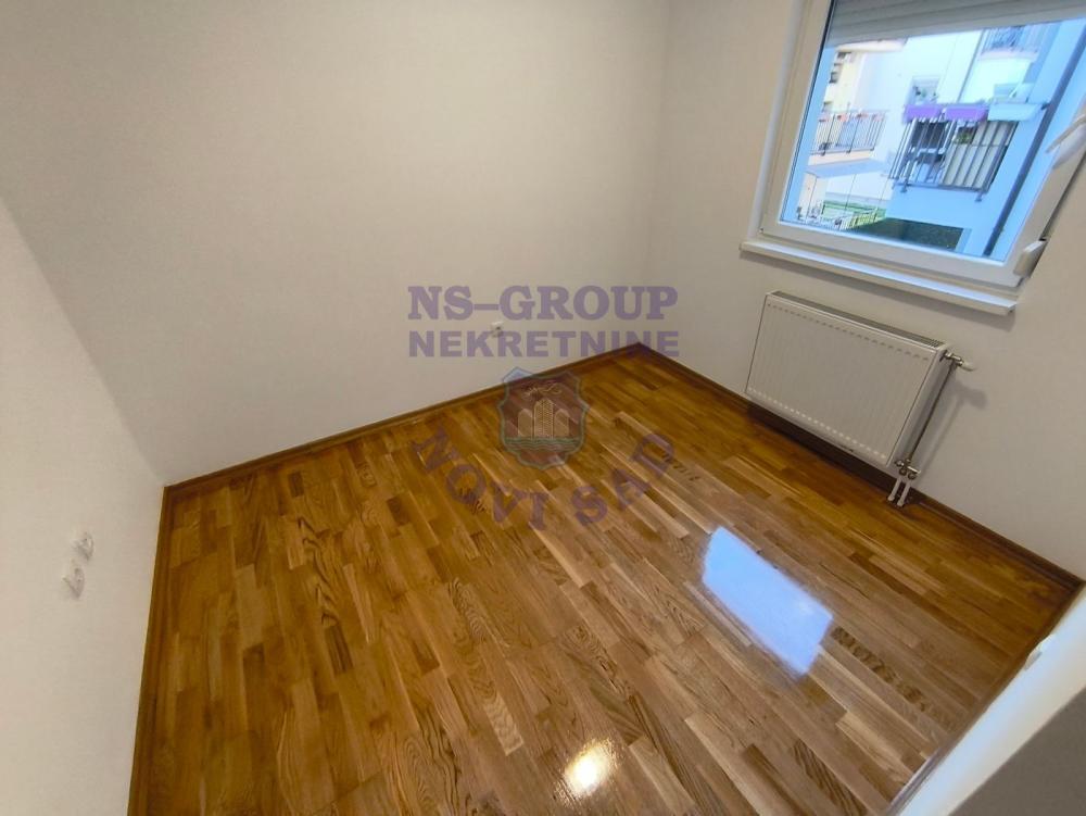 Slika 10 - Četvorosoban, 68m2, Adice Novi Sad, sa terasom