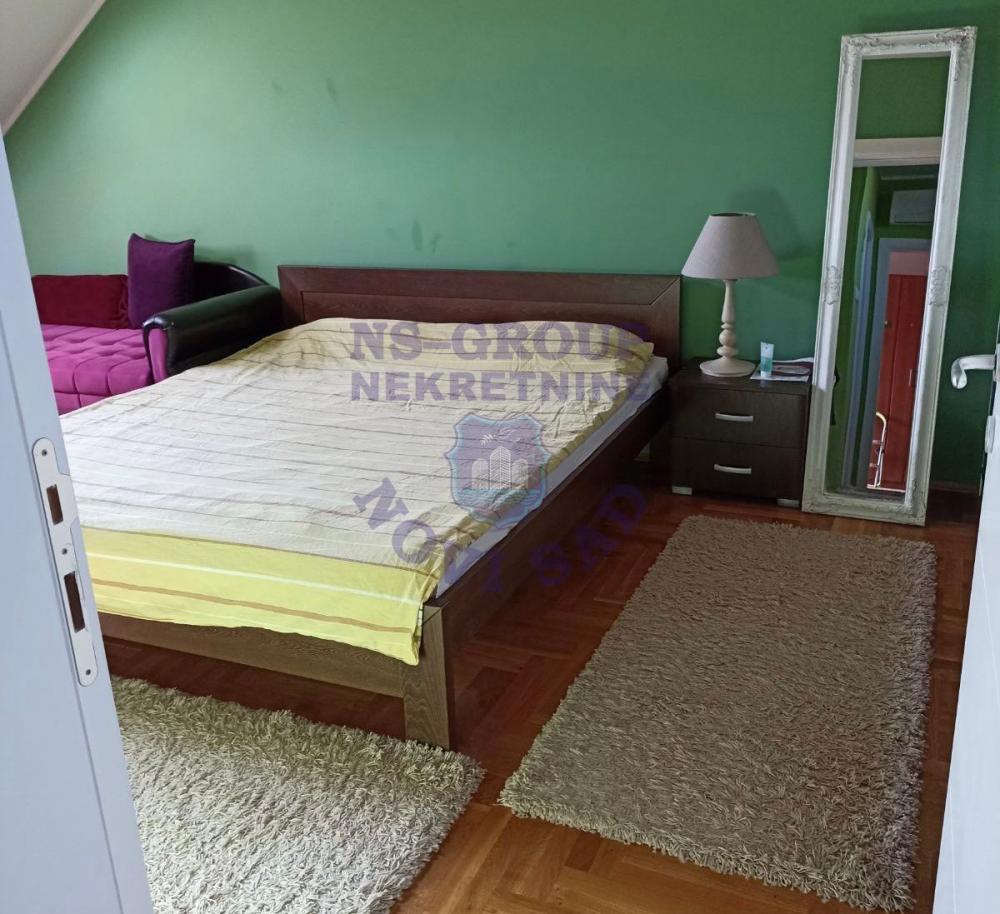 Slika 3 - Trosoban stan na Grbavici 94m2