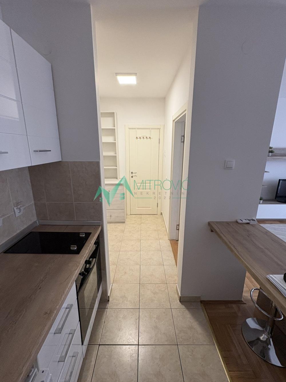 Slika 6 - Fenomenalna garsonjera u blizini keja-moguća kupovina putem kredita za mlade