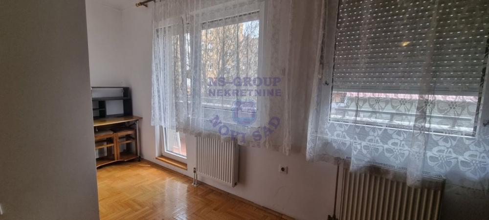 Slika 1 - Dvosoban, 54m2, Grbavica Novi Sad