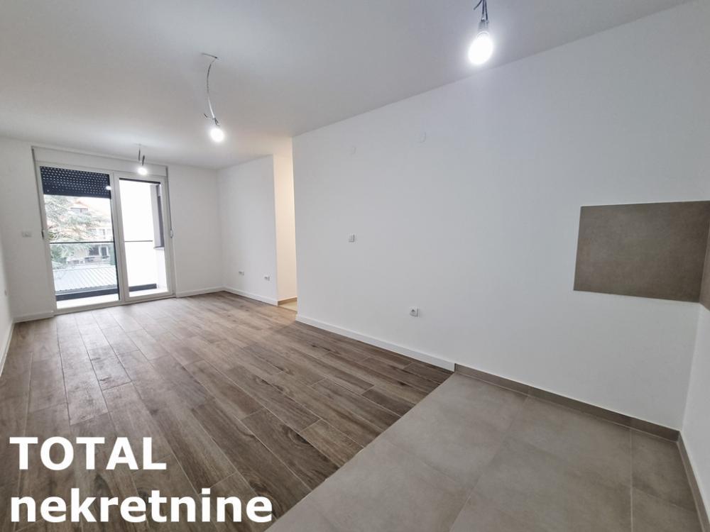 Glavna slika -Stan,NOVI SAD,TELEP,kv: 54.00, € 135000, ID: 1101094