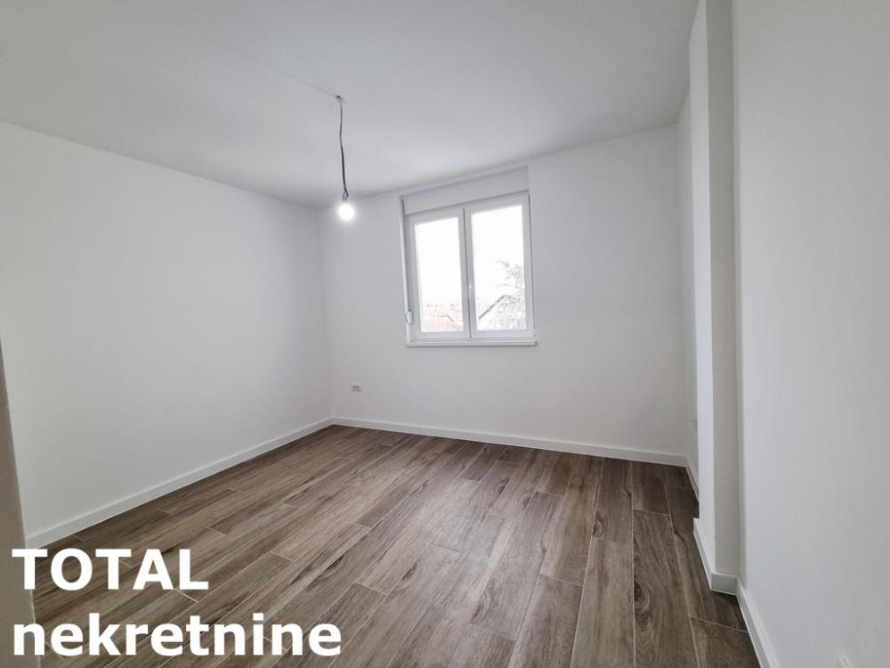 Slika 6 - Stan,NOVI SAD,TELEP,kv: 54.00, € 135000, ID: 1101094