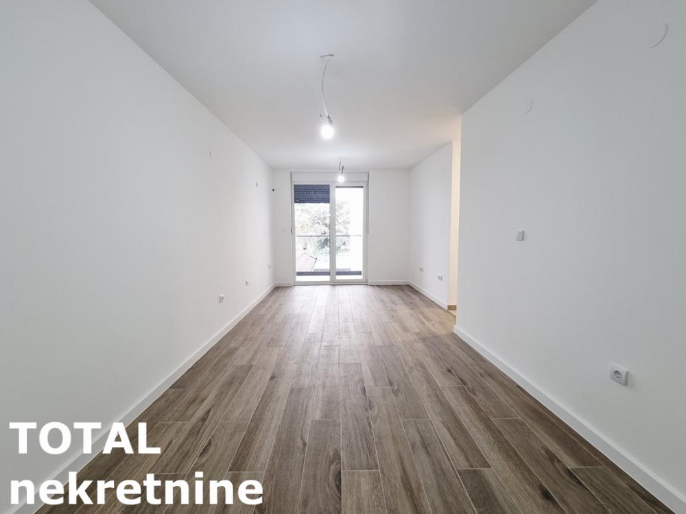 Slika 3 - Stan,NOVI SAD,TELEP,kv: 54.00, € 135000, ID: 1101094