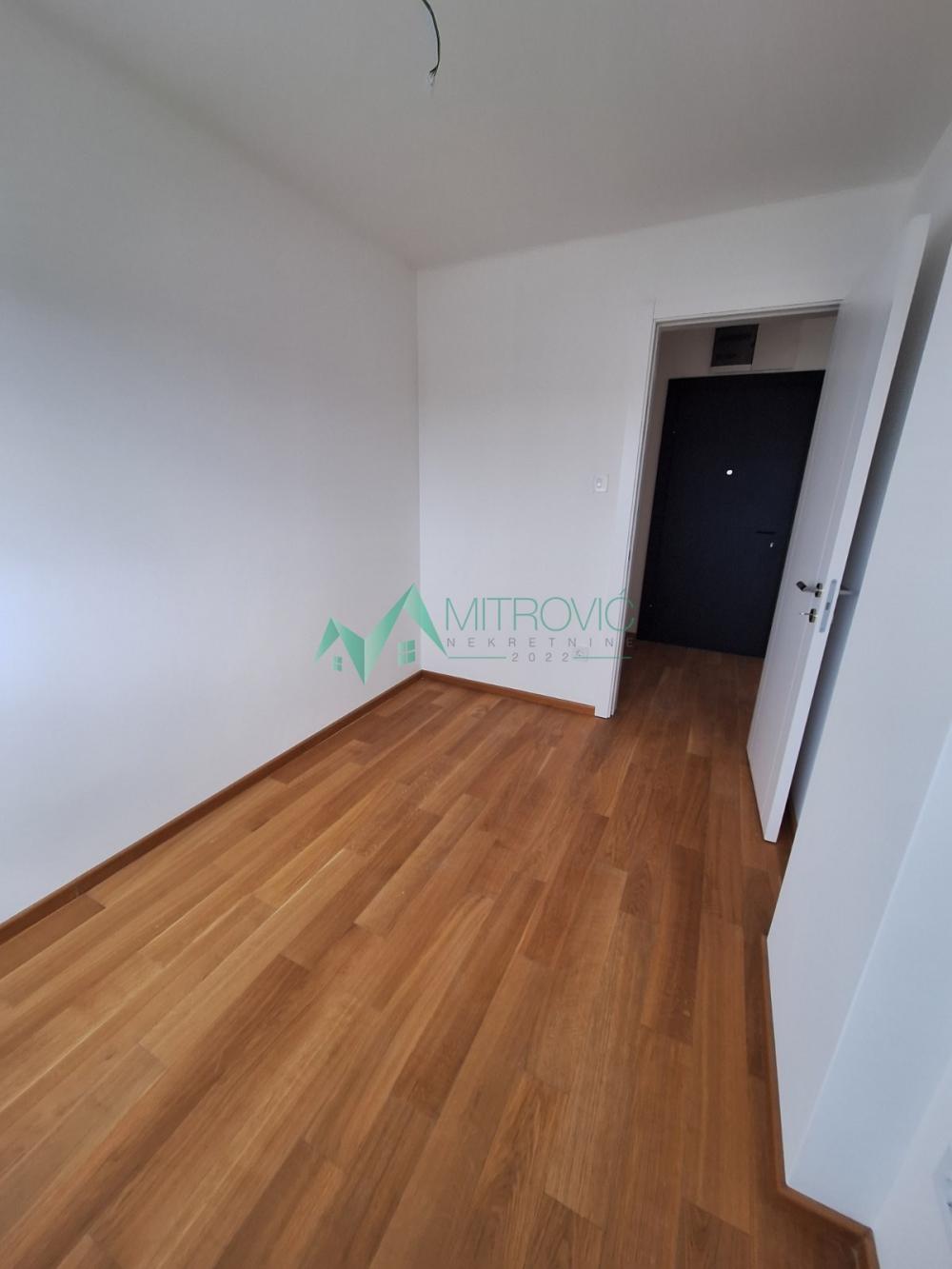 Slika 5 - NOVI SAD, BULEVAR EVROPE 