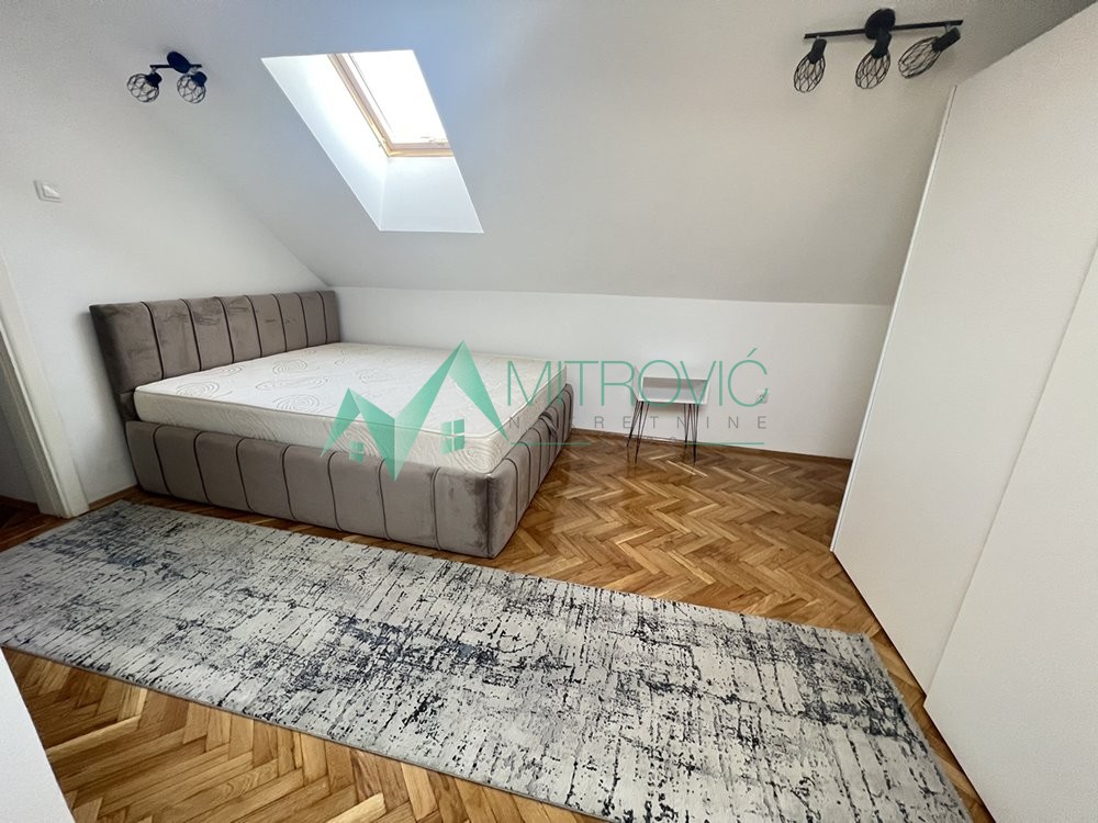 Slika 5 - Novi Sad, Nova Detelinara - Troiposoban stan 