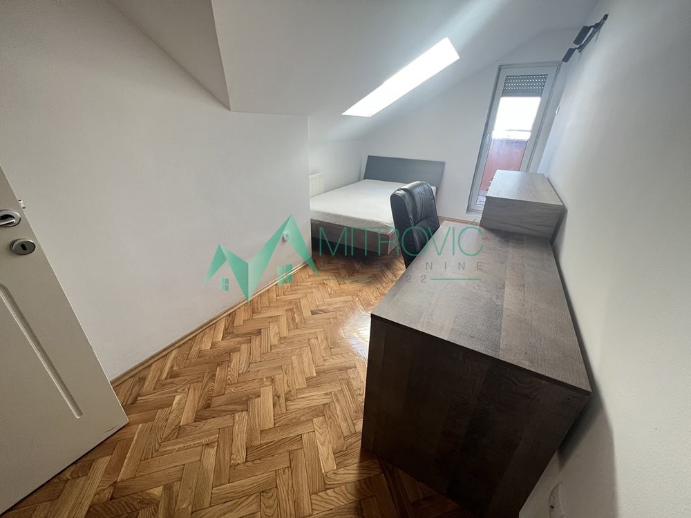 Slika 11 - Novi Sad, Nova Detelinara - Troiposoban stan 