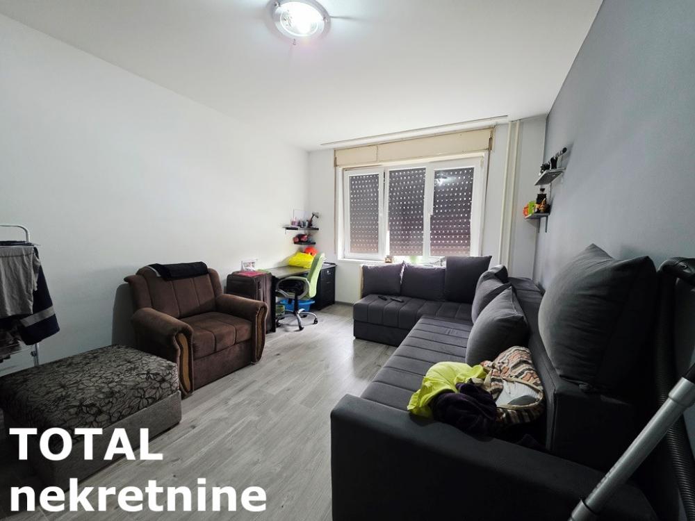 Slika 8 - Stan,NOVI SAD,DETELINARA,kv: 71.00, € 165000, ID: 1102433