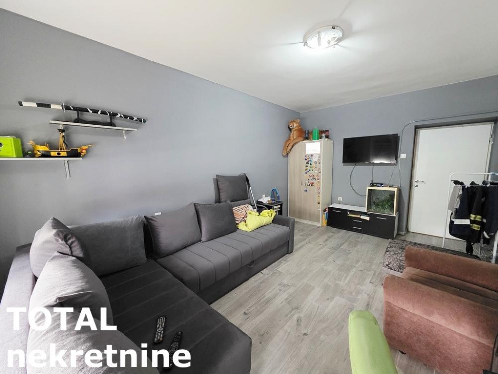 Slika 10 - Stan,NOVI SAD,DETELINARA,kv: 71.00, € 165000, ID: 1102433