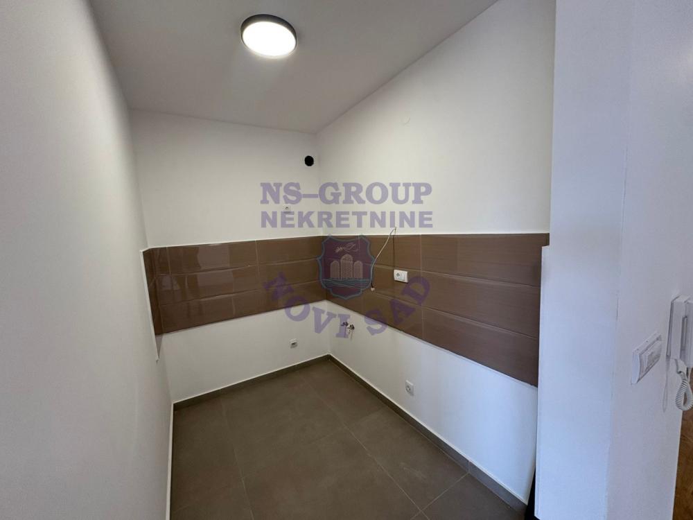 Slika 3 - 566426-Neuseljavan odlican stan sa 3 spavace sobe!