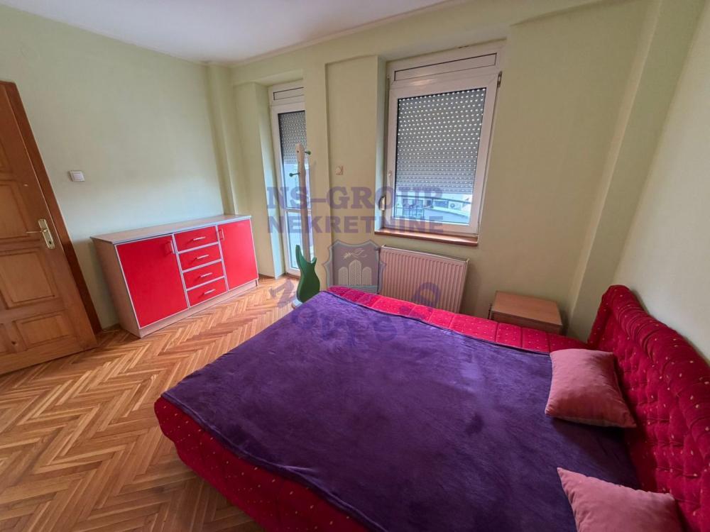 Slika 7 - Fenomenalan trosoban stan na Novoj Detelinari