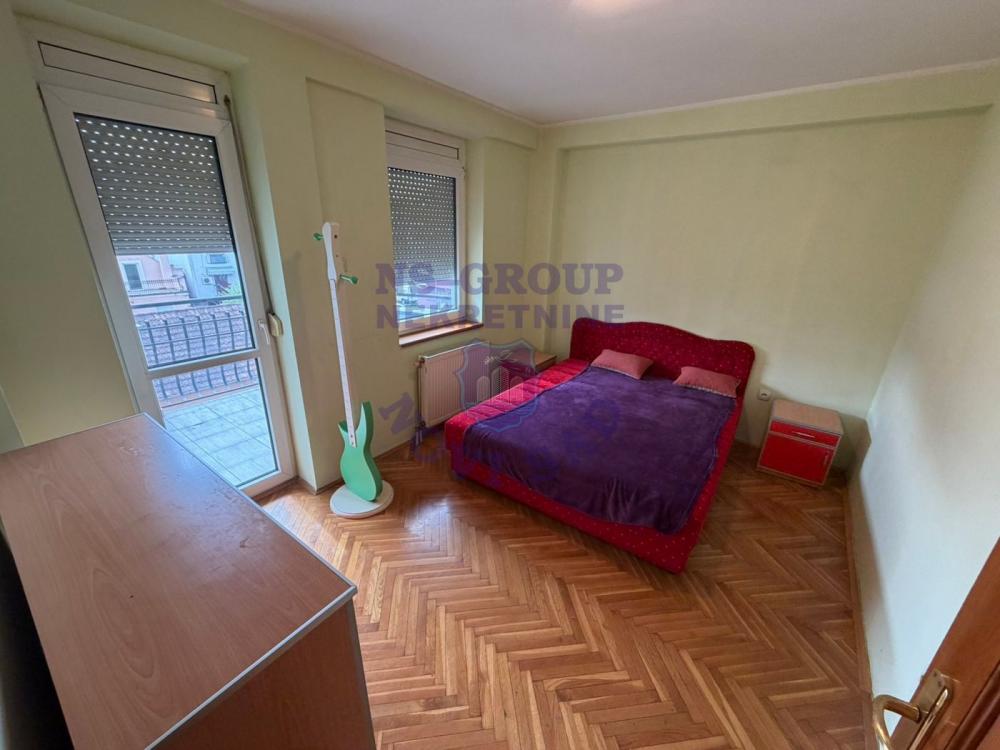 Slika 8 - Fenomenalan trosoban stan na Novoj Detelinari