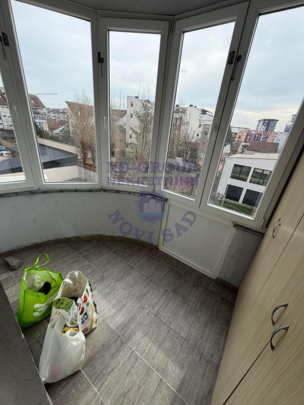 Slika 11 - Fenomenalan trosoban stan na Novoj Detelinari