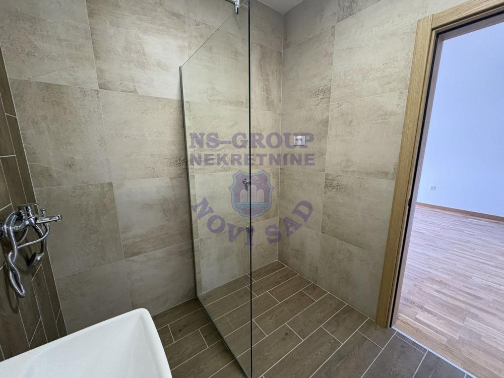 Slika 6 - Odličan jednosoban stan u Petrovaradinu! 