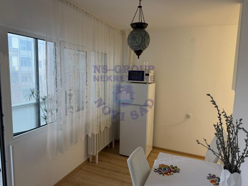 Slika 4 - Odlican jednosoban stan na Keju 