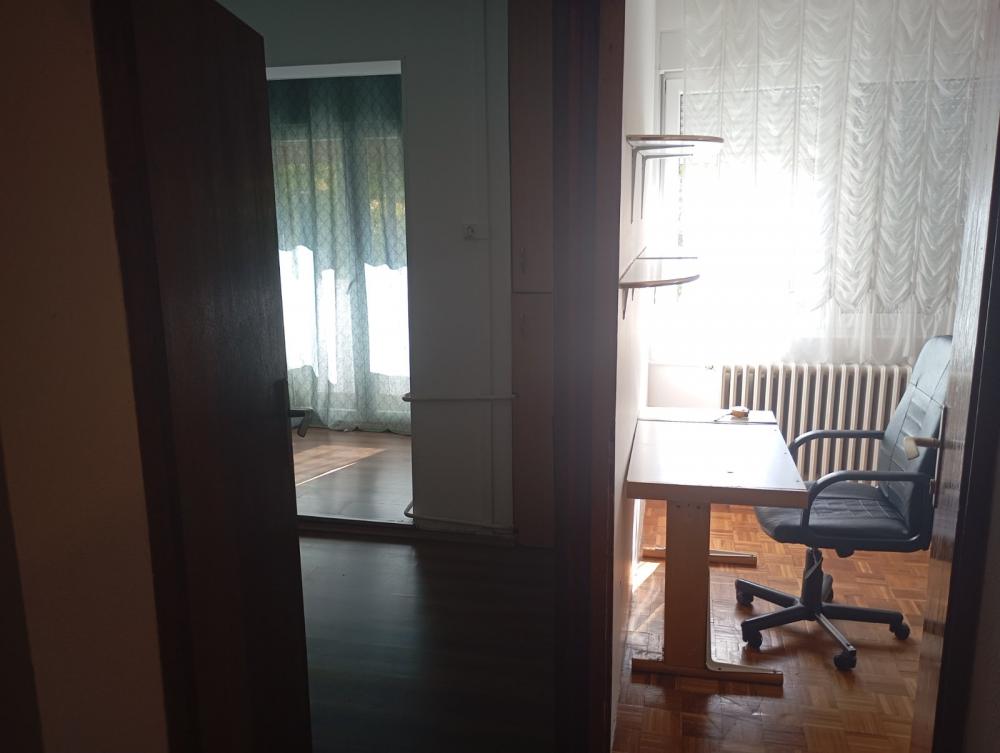 Slika 4 - Porodični Stan na Satelitu