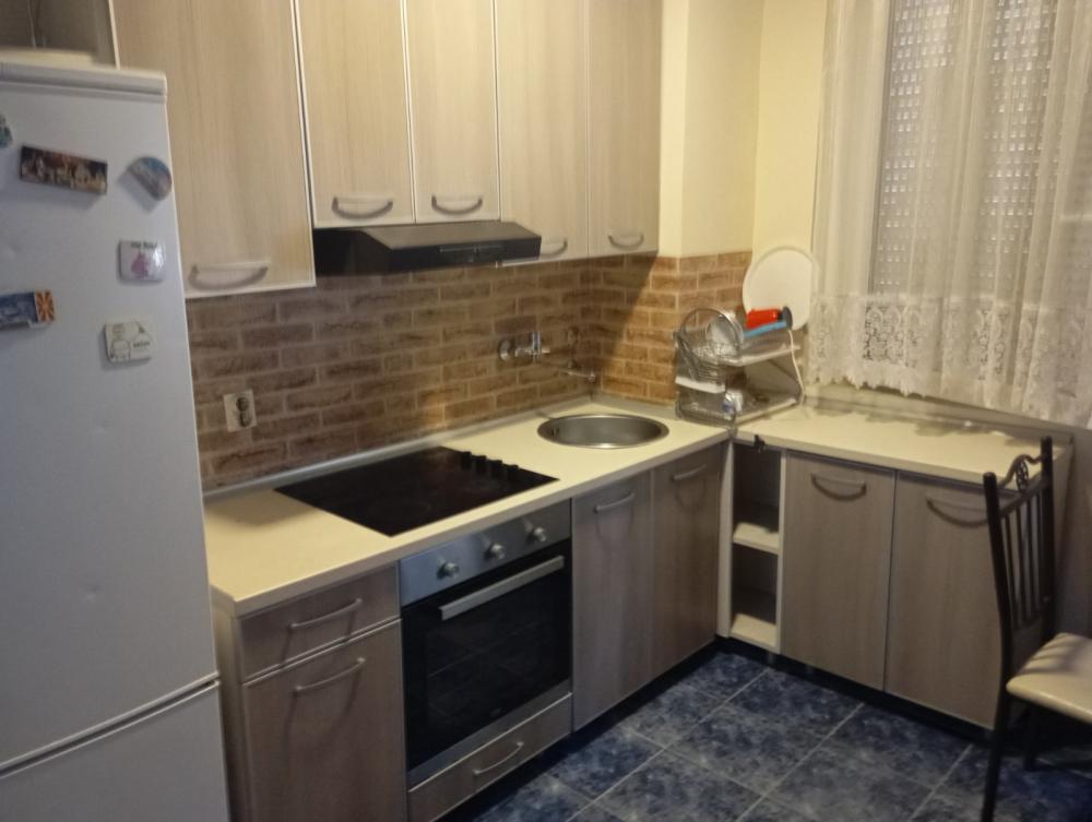 Slika 1 - Porodični Stan na Satelitu