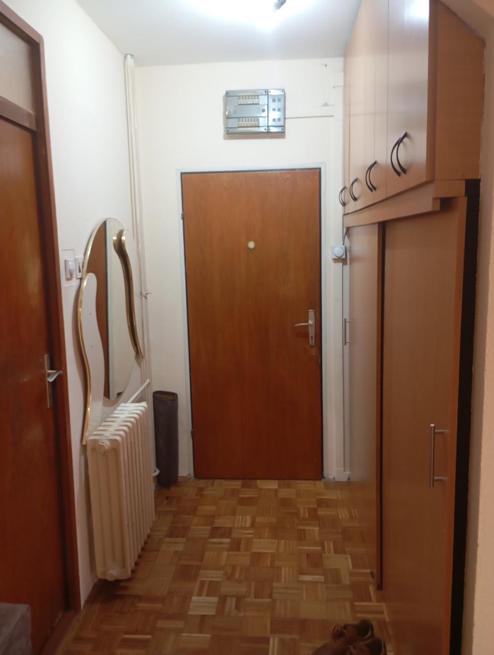 Slika 9 - Porodični Stan na Satelitu