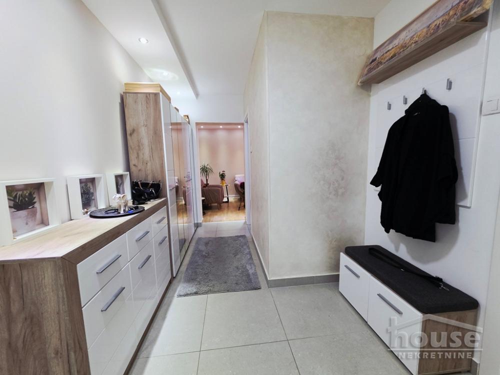 Slika 9 - Stan,NOVI SAD,DETELINARA,kv: 60.00, € 155000, ID: 1065573