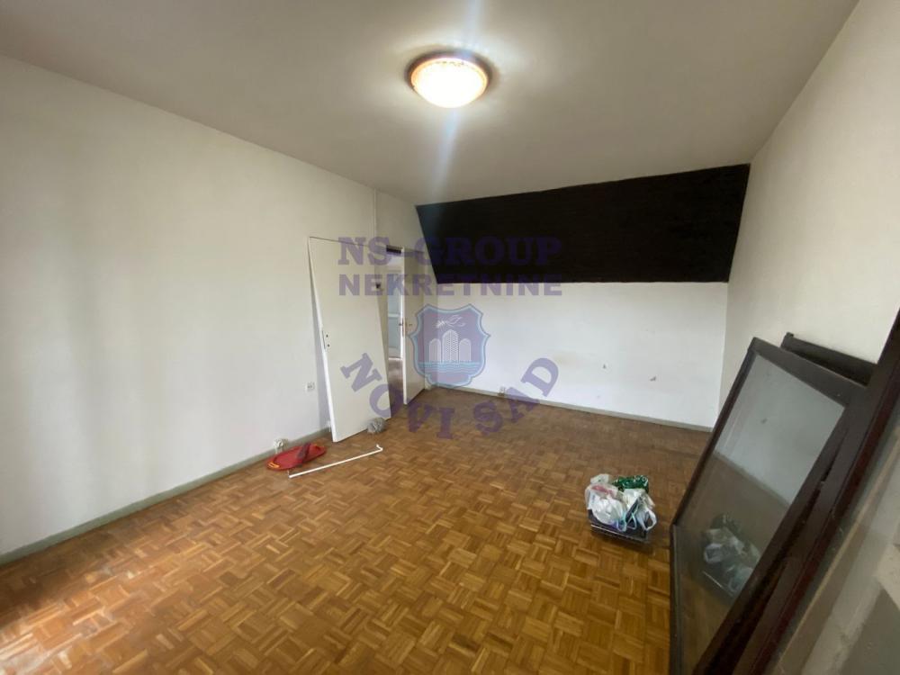 Slika 5 - Dvosoban stan na odlicnoj lokaciji